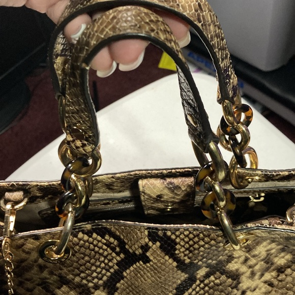 Michael Kors Cynthia Python Embossed Leather Satchel/Crossbody EXCELLENT COND - Picture 11 of 12